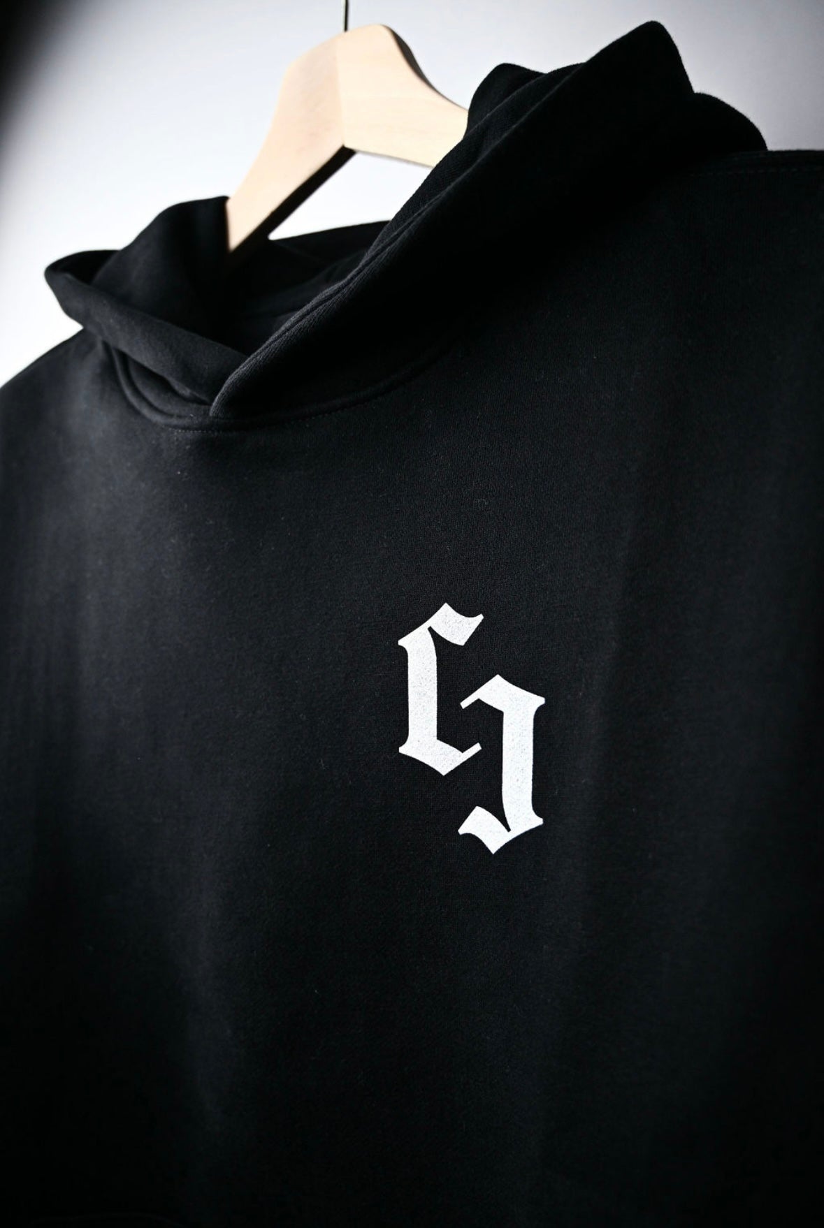 BLACK FILM CREW HOODIE